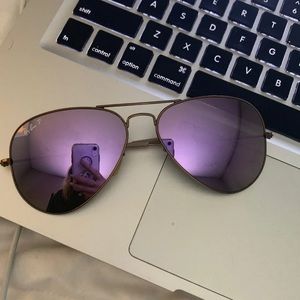 Rayban purple mirrored glasses will come in case